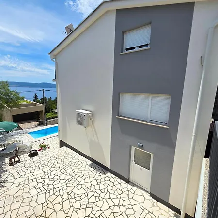 Ines 3 In With Terrace And Sea View, Jacuzzi, Outdoor Pool * Novi Vinodolski